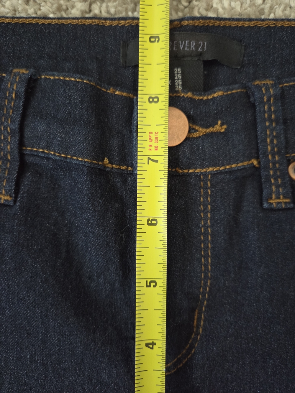 Forever 21 Sz 25 Dark Wash Skinny Denim Jeans Gold Stitching 5-Pockets - Picture 5 of 8